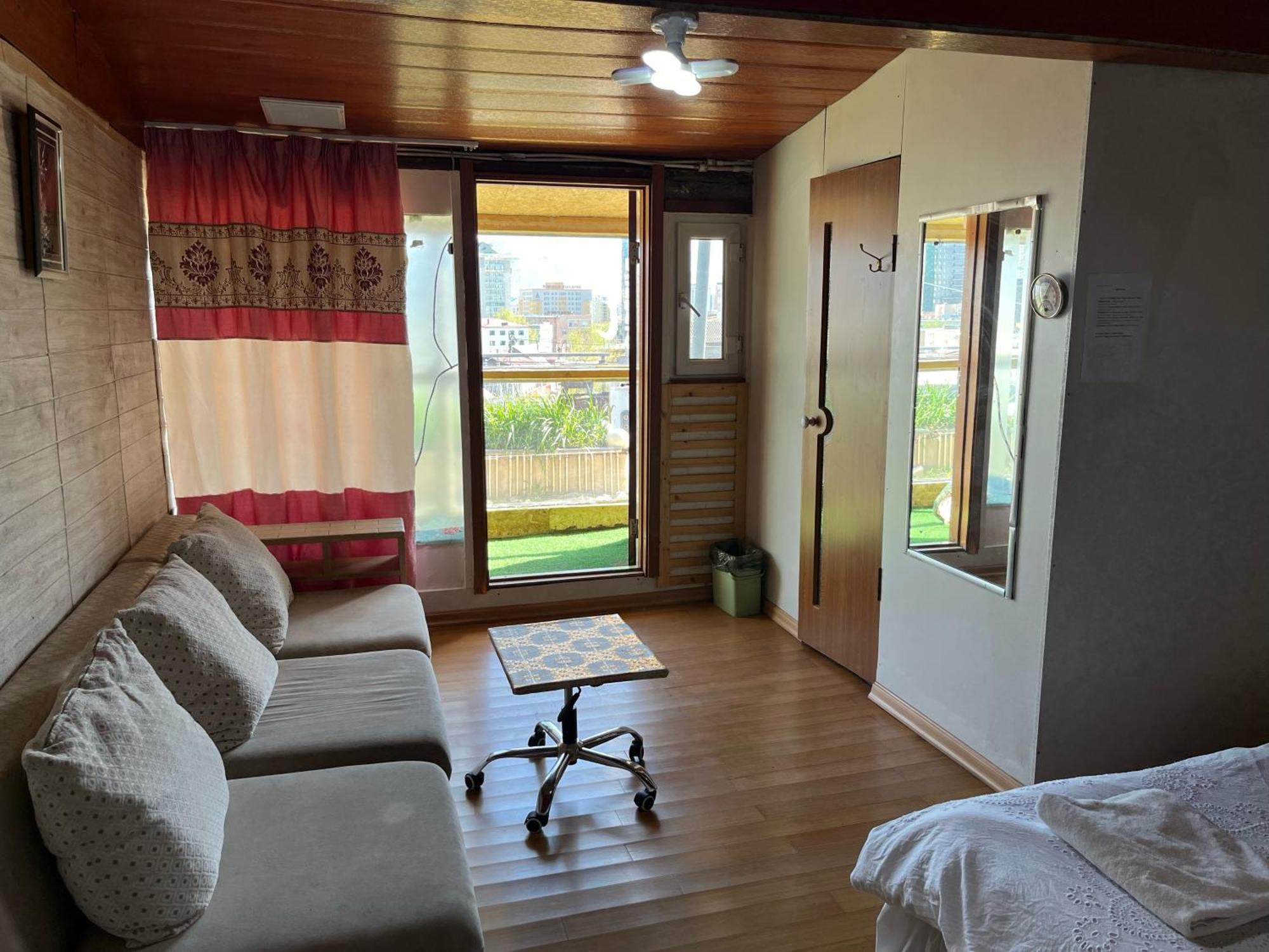 Gana'S Guest House And Tours Уланбатар Екстериор снимка