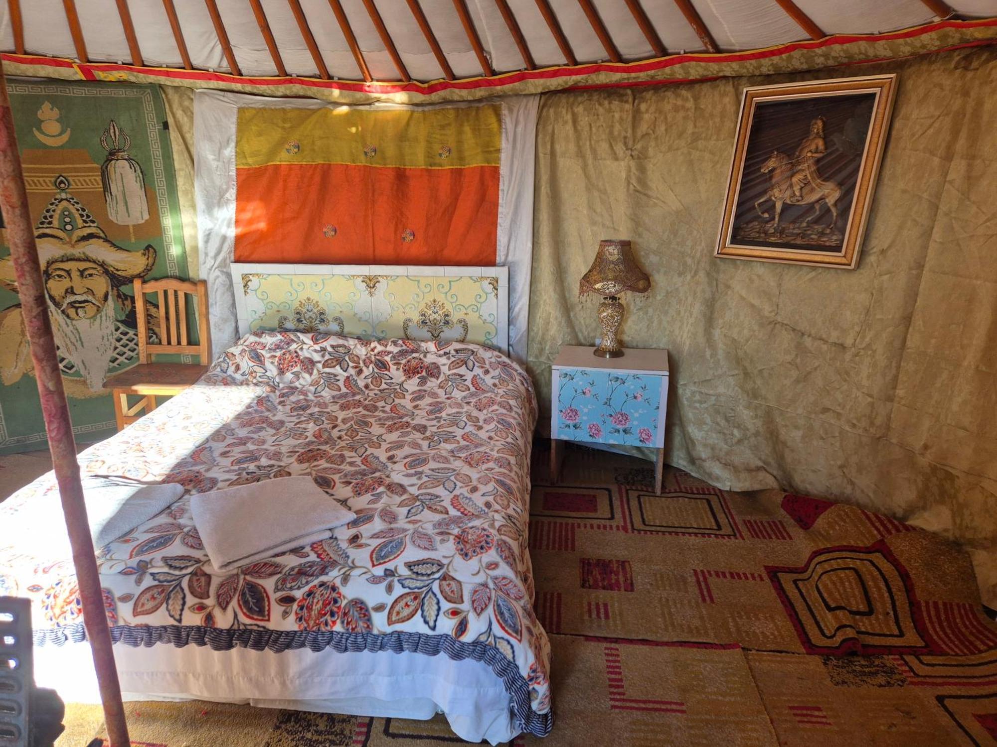 Gana'S Guest House And Tours Уланбатар Екстериор снимка